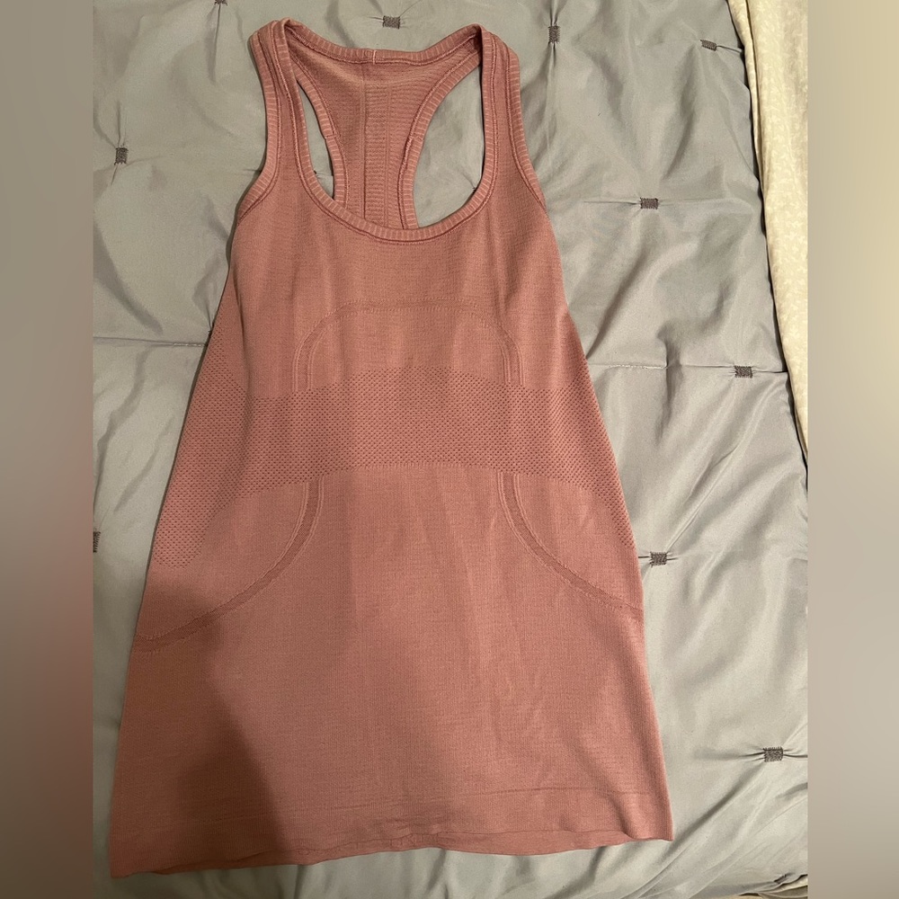 Pink Lululemon Tank size 6!